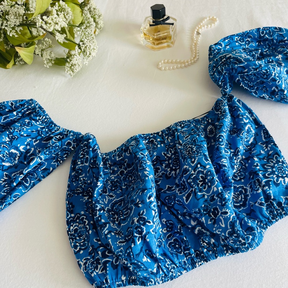 Off the shoulder crop top